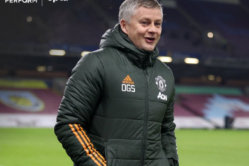 Gary Neville predicted about Ole Gunnar Solskjaer that he will make the 2 big changes for Liverpool Clash